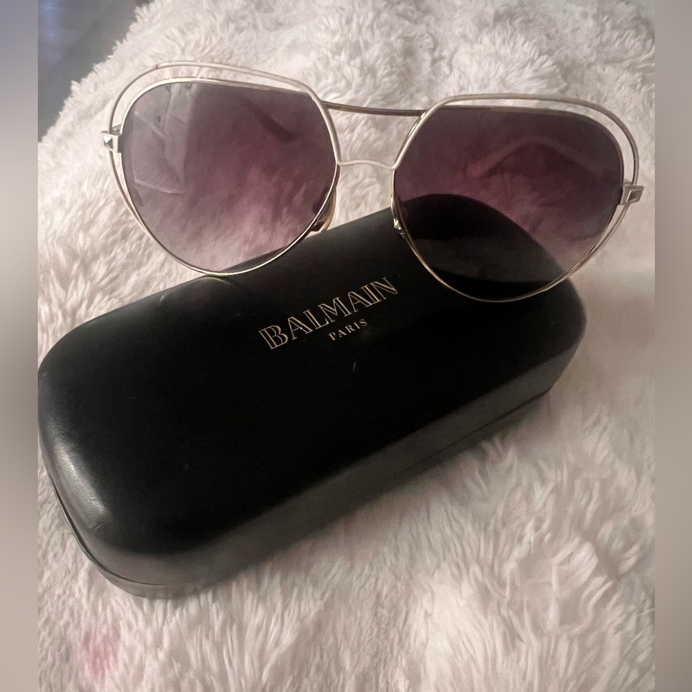 🔥 Balmain Aviator🔥 (Women’s)
